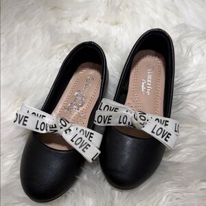 Toddler- Girl - Love Black Mary Jane Flats with White 'LOVE' Ribbon Bow